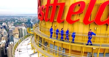 People on SKYWALK tour