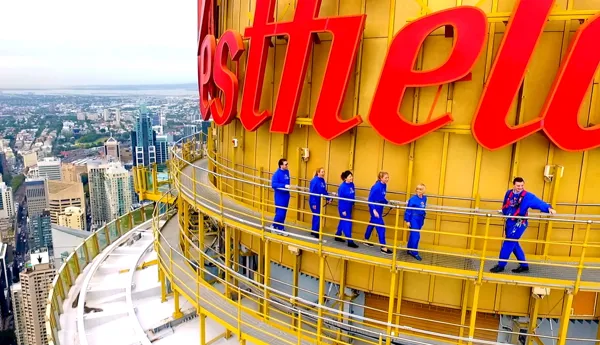 People on SKYWALK tour