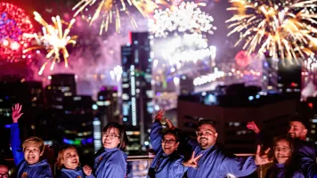 20221231 Evan Powis Merlin Events Syd Tower NYE High 9096 Softness V2