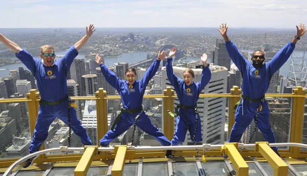 Jumping On Skywalk 1200X628